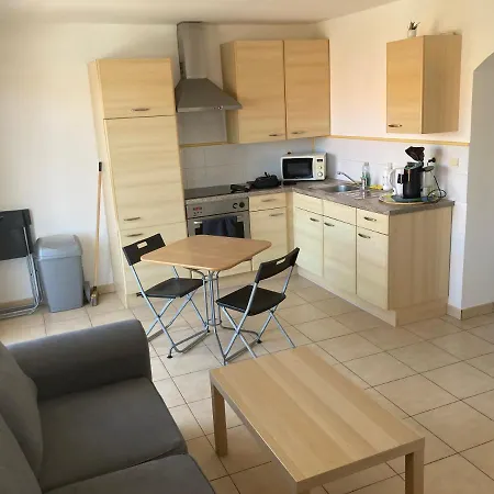 Apartamento T2 Climatisé A 20 Mètres De La Plage